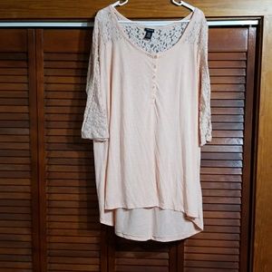 Torrid high-low shirt